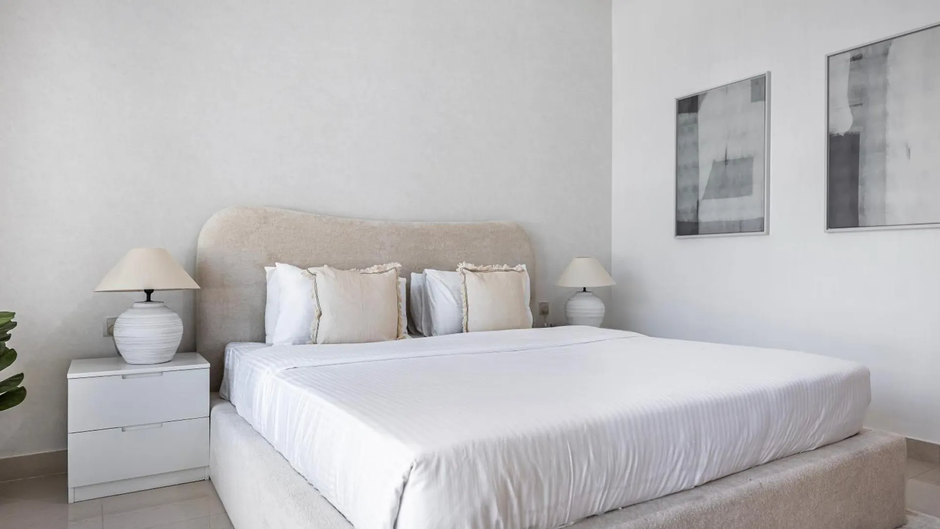 2Br Bay Square 7, City View Dubai 0*,  United Arab Emirates