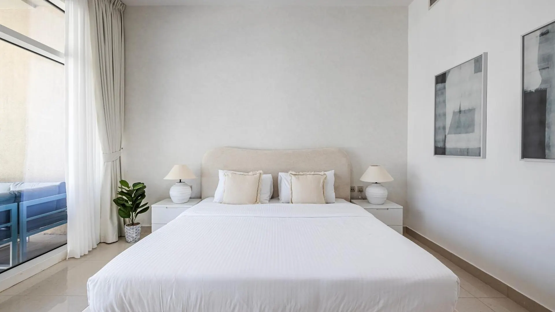 2Br Bay Square 7, City View Dubai Apartment